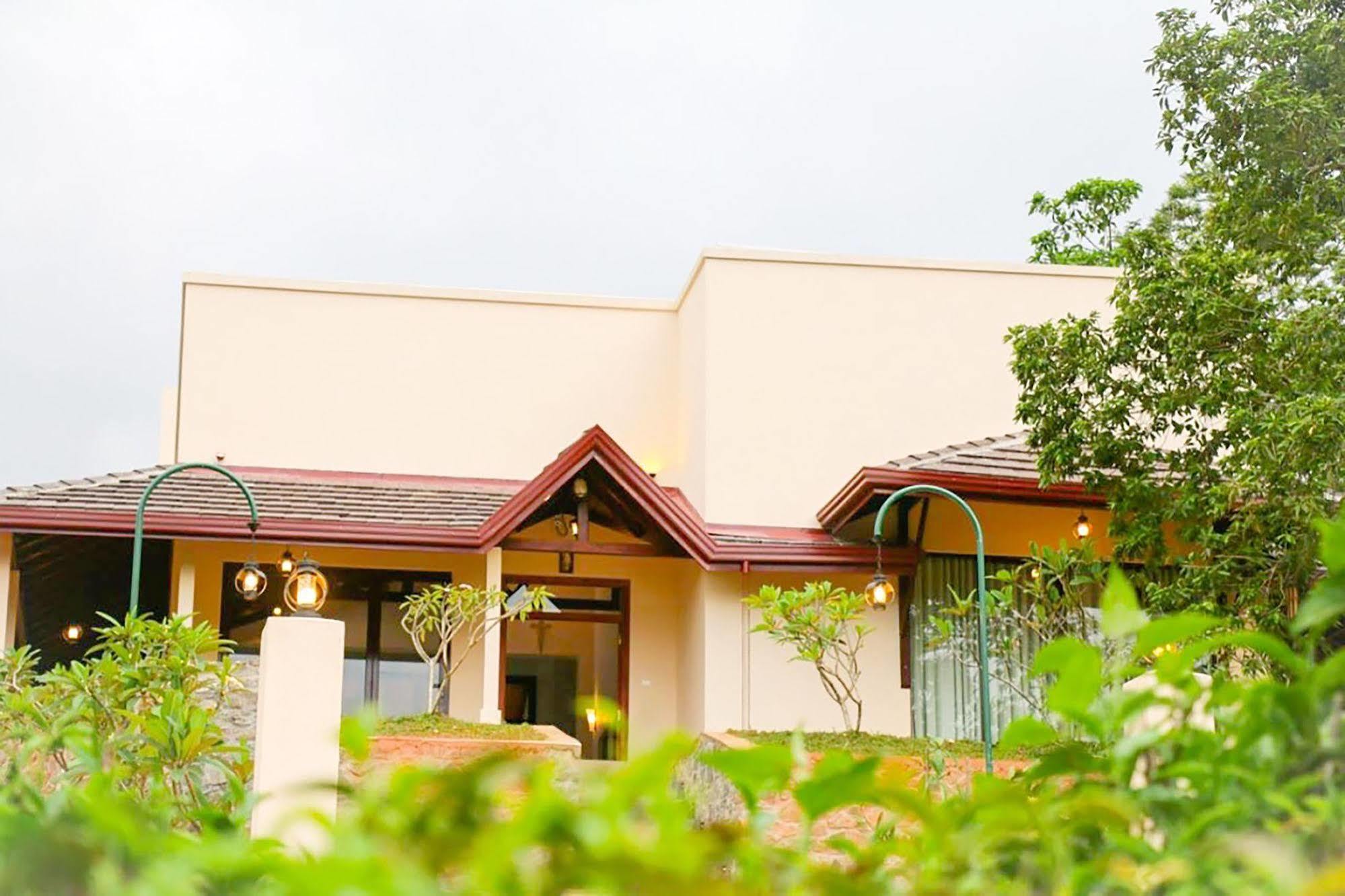 Aqua Dunhinda Villa Kandy Ngoại thất bức ảnh