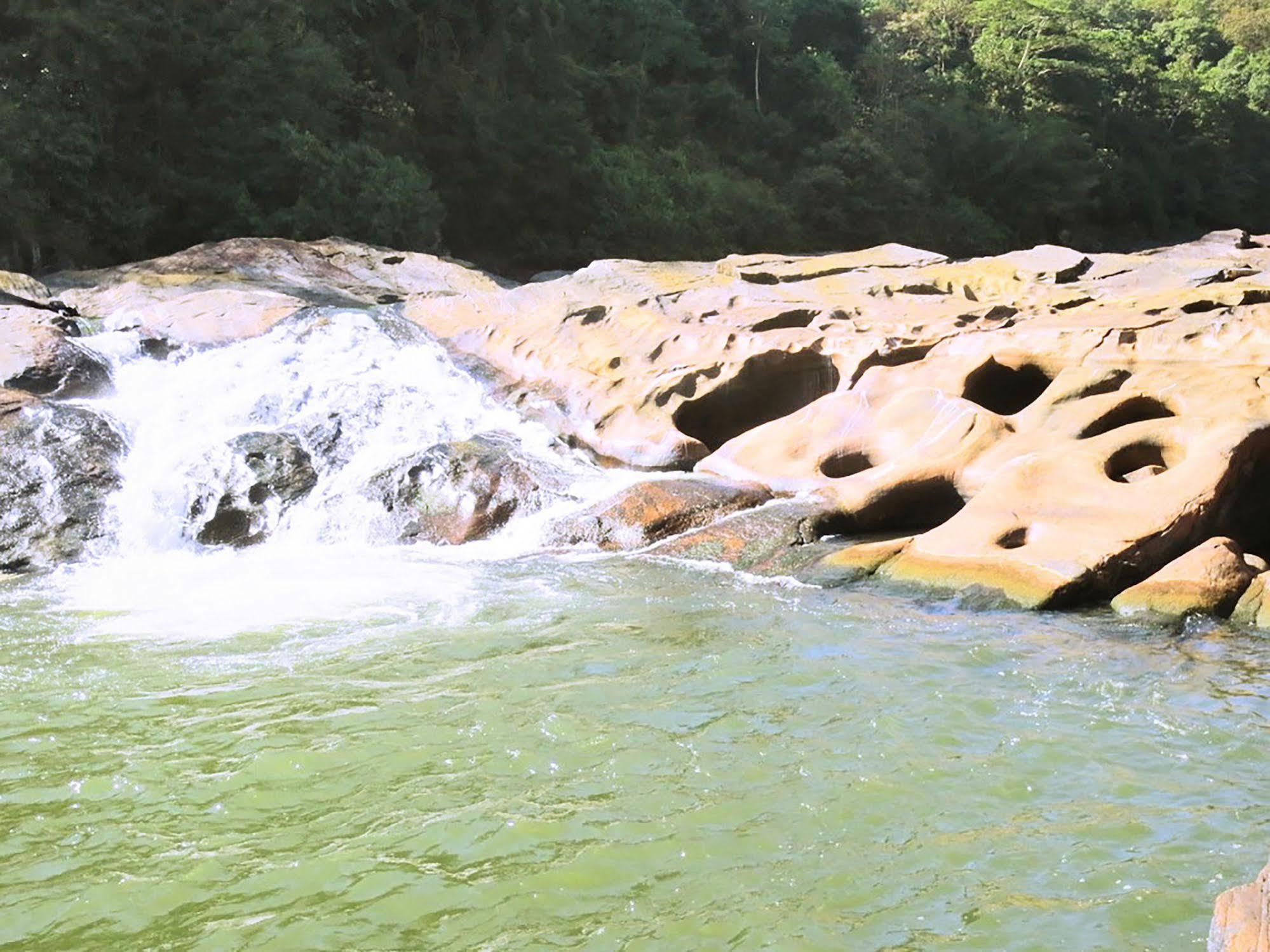 Aqua Dunhinda Villa Kandy Ngoại thất bức ảnh